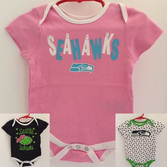 🏈NWT Set of 3 NFL Seattle Seahawks Heart Bodysuits (3-6 Months) - Picture 1 of 8